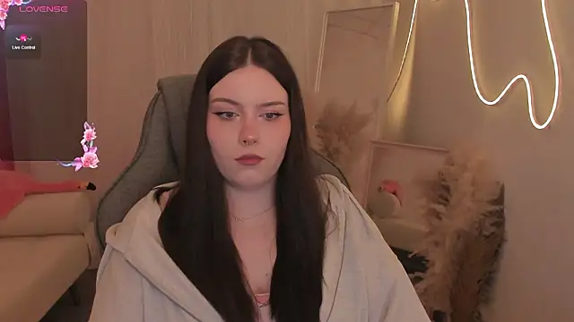 Chat +18 de CoraMiel ao vivo