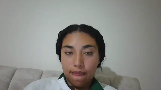 AmberGold- élő XXX-chatje