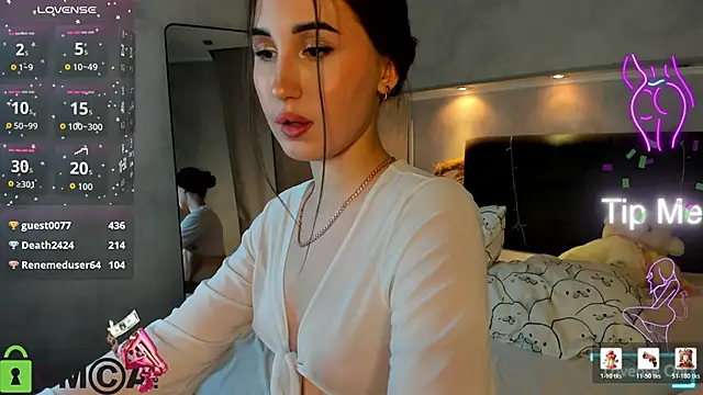 Emily_Lews 现场XXX聊天