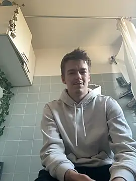 Toyjungee's Live XXX Chat