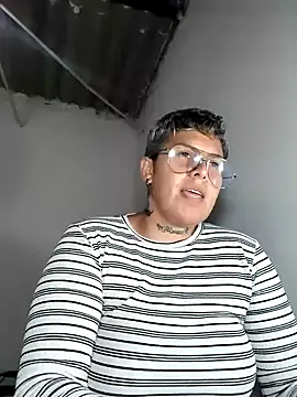 Yessi_rousse 라이브 XXX 채팅