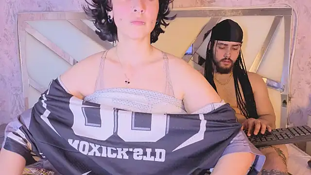 Benny_and_Mark 라이브 XXX 채팅