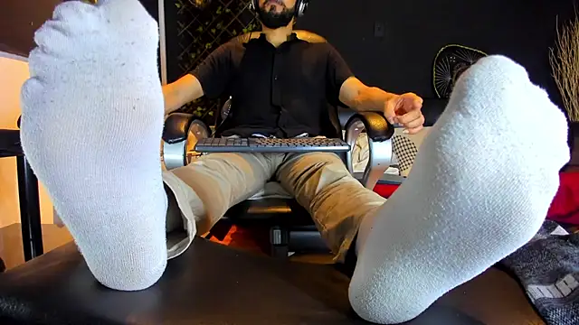 alessandro_wye 现场XXX聊天