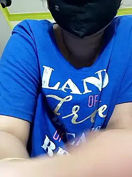 Show de Priyanka_30 na webcam