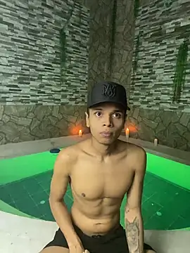 Alejandroo_Montenegro 웹캠 쇼