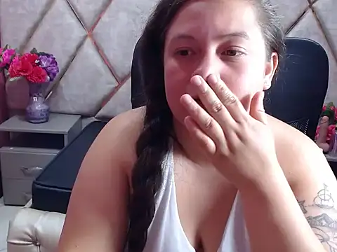 Chat XXX en directo de Sarah_Boobs_