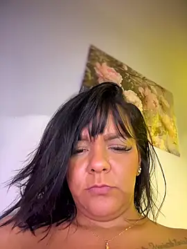 Your_HoneyXXX élő XXX-chatje