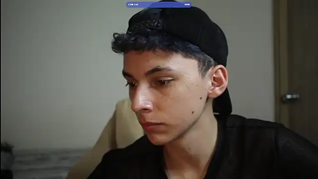 Chat +18 de archi_love ao vivo