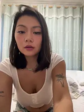 ruanruan05 现场XXX聊天