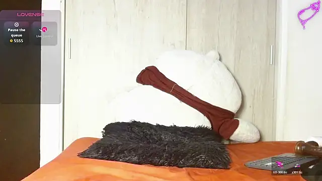 โชว์เว็บแคมของ Henry_villa23