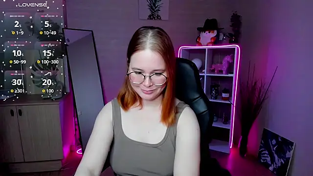 Anny_Twelvetrees Obrolan Langsung XXX