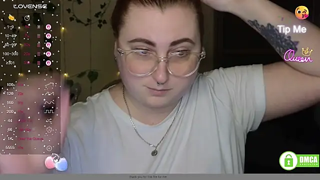 Alicia_love00: онлайн-секс-чат