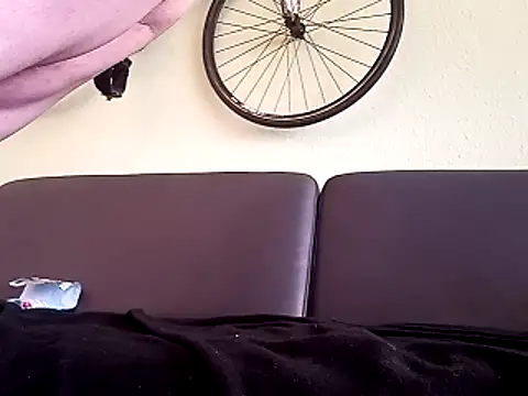 Pokazy przed kamerką – OliverBerlinSucht