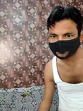 Sexy_komal02's Webcam Show