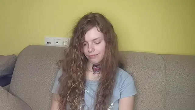 RayaNenlia – Live XXX-chat