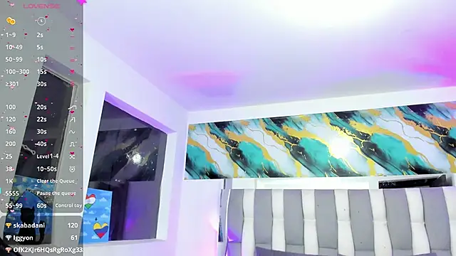 Chat +18 de IsaDiiaz ao vivo