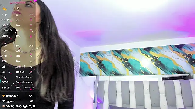 IsaDiiaz: онлайн-секс-чат