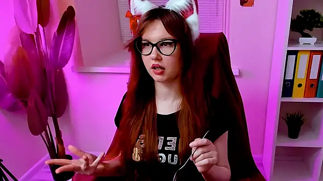 CarolGiggly live XXX chat