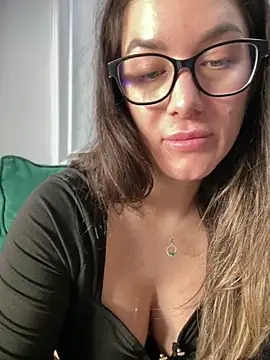 HotXMom_ Live XXX-chat