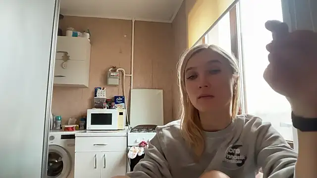 Онлайн чат XXX AngelJeni