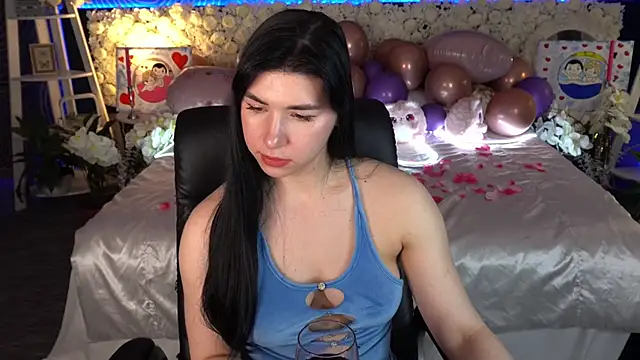 XXX chat uživo modela EmilyCandyy