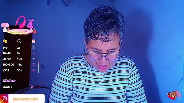 Chat XXX en directo de Yessi_rousse