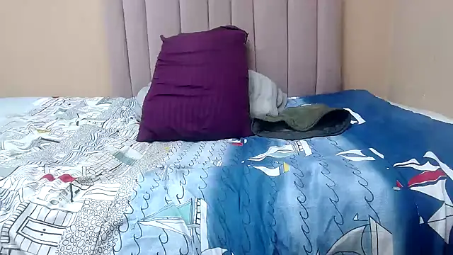 ThickDiva99 Live XXX-Chat