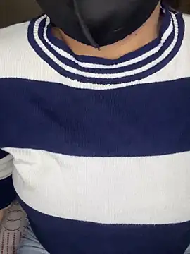 Chat +18 de _Hot_Rossy ao vivo