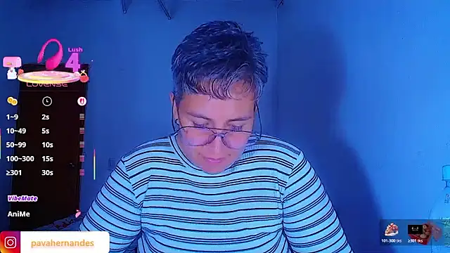 Yessi_rousse élő XXX-chatje