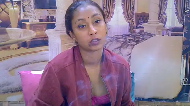 IndianSexyButt élő XXX-chatje