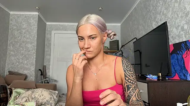 AnneBall's Live XXX Chat