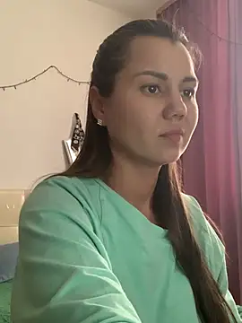 MiraMiss' Live XXX Chat