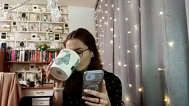 Chat XXX ao vivo de JInaMillsap