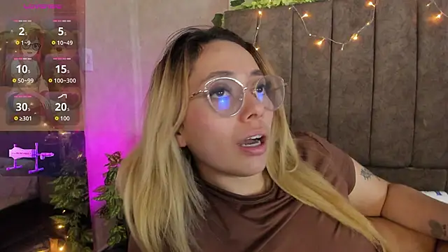 LanaMills_ 即時 XXX 聊天