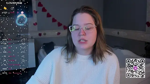 HelenHartt 即時 XXX 聊天