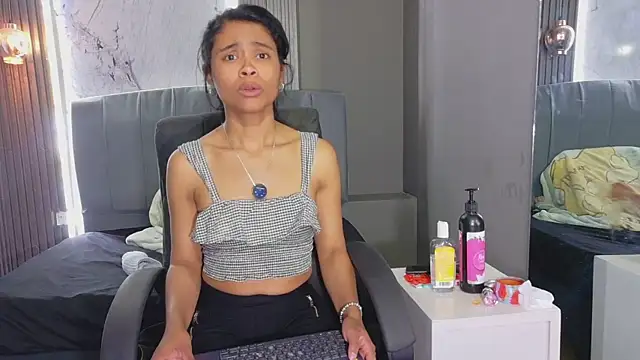 Kristall_06 Chat XXX live