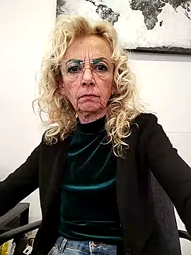 Chat +18 de clarabell4 ao vivo