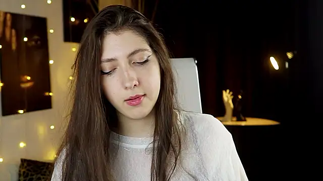 Chat +18 de Mary_Miiller ao vivo