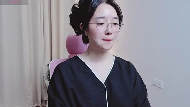 Miu-999 – Naživo XXX chat