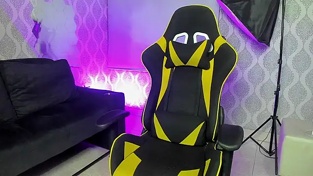 Boy_savoy's Live XXX Chat