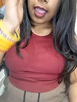 ALYA_3's Webcam Show