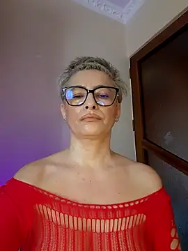 Chat +18 de LunaBlaise ao vivo