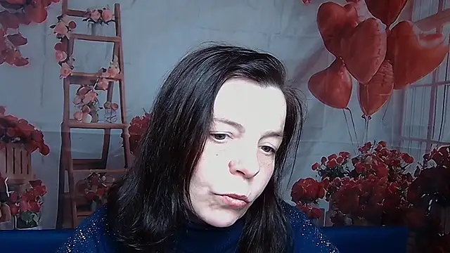 Chat +18 de SofiaChaika ao vivo