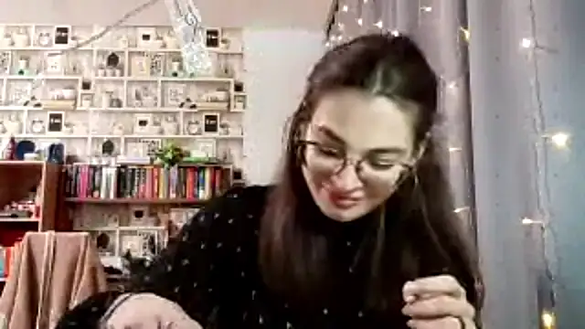 JInaMillsapのライブXXXチャット