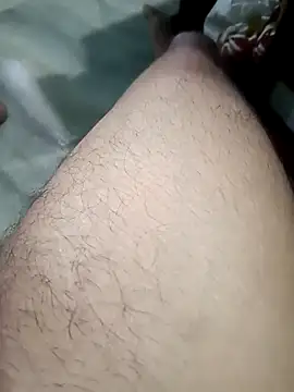 hOrnybOy_369 – Live XXX-chat