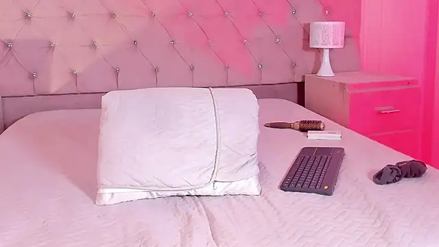 دردشة AdharaSweet1_ الجنسية المباشرة