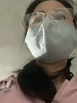 emgaisayhi 网络视讯表演