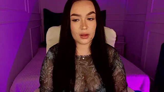 Онлайн чат XXX tinafox_