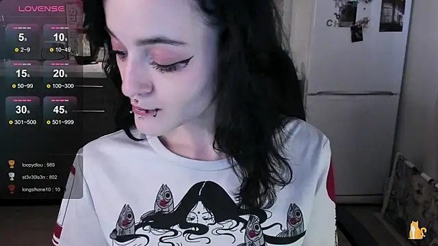 Онлайн чат XXX linaa__tyaan