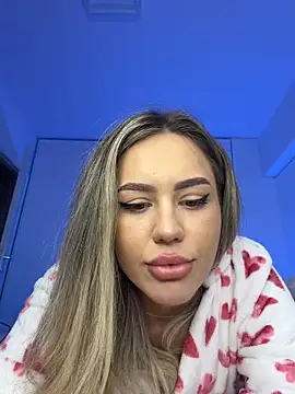 alisa_w লাইভ XXX চ্যাট